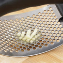 Espremedor de Alho em Inox e Amassador Bigstock