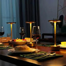 Luminária de Mesa Sem Fio Minimalista Elegance Lamp Bigstock