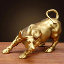 Estátua Decorativa Touro de Wall Street Dourado