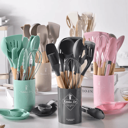 Kit Utensílios de Silicone com Cabo de Madeira (12 Peças)