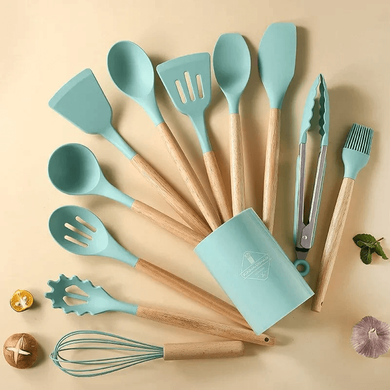 Kit Utensílios de Silicone com Cabo de Madeira (12 Peças)